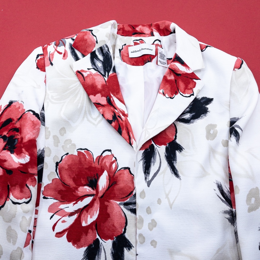 Alfred Dunner White and Red Floral Print Blazer